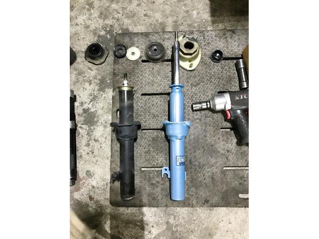珍しい ホンダ トゥデイJA4エムトレック 純正 ショックアブソーバー