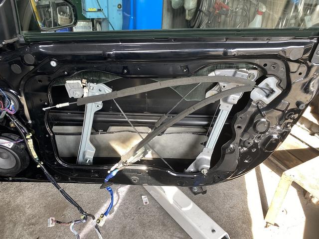 Z33 フェアレディZ　運転席パワーウインドウ　修理
