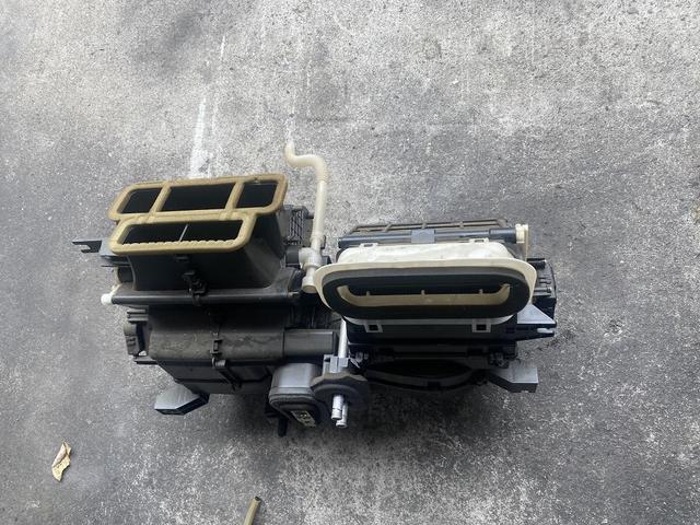 ワゴンR エバポレーター MH23S エアコン部品-