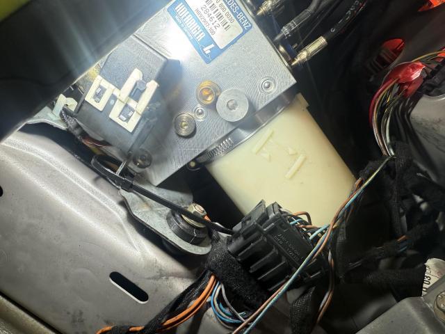 メルセデス・ベンツ　R170ＳＬＫ　バリオルーフ修理