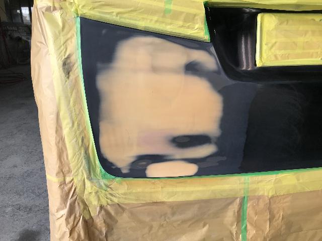 ヴェルファイア AGH30W バックドア ヘコミ バンパー 変形 キズ 修理 鈑金 塗装 多度津 香川