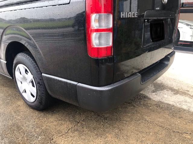 トヨタ　ハイエース　バン　TRH200V バンパー　素地　キズ  ヘコミ　変形　修理　交換　丸亀　高松　香川