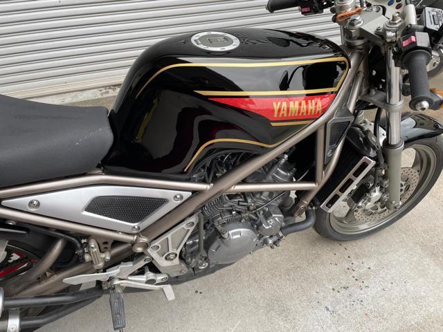 ヤマハ YAMAHA R1-Z 3XC 純正 タンク テールカウル フェンダー ヤマハ YAMAHA R1-Z 3XC 純正 タンク テールカウル フェンダー