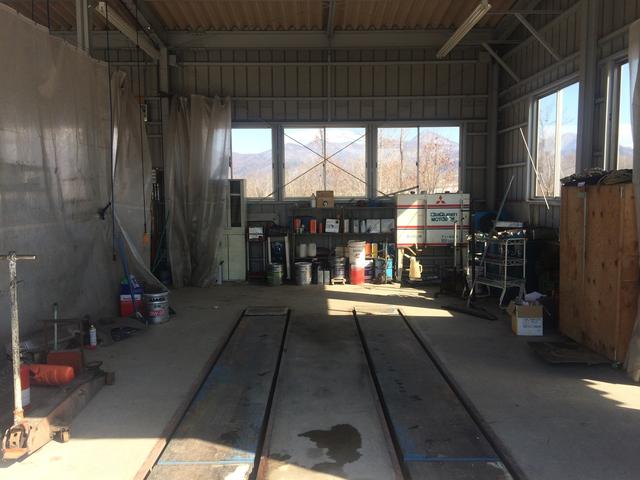 ボディーショップ　カミクラ6