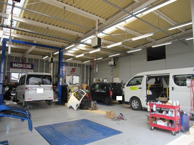 株式会社　大塚自動車5