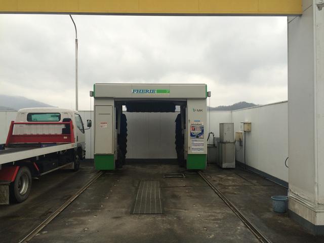 （株）西新　よさのＳＳ3