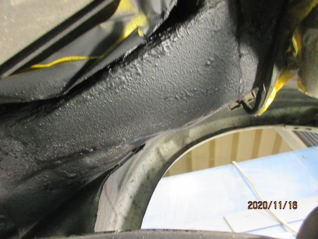 スバル　プレオ　フレーム錆　穴　福島市　自動車　修理　板金　塗装
溶接修理

