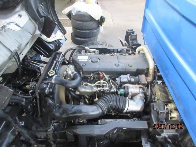 いすゞ　エルフ　NKE81ED  オーバーヒート　ラジエター　ヘッドガスケット
オイル混じり　オイルクーラー　福島市　車　修理　整備　トラック
