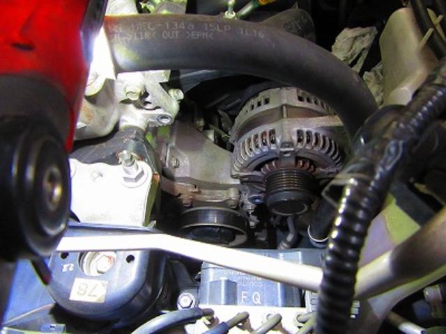 トヨタ　ノア　ＺＲＲ７０Ｇ　エンジン異音修理