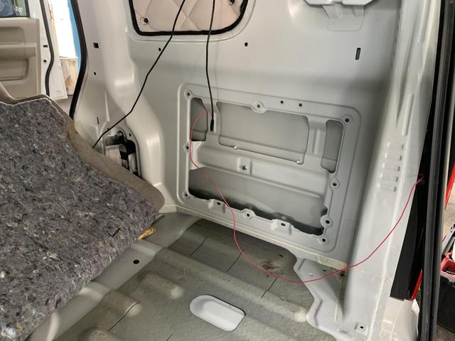 スズキ エブリィ Ffヒーター取付 ベバスト エブリィ車中泊 サブバッテリー取付 車中泊 コンセント取付 外部電源取付 断熱 デッドニング 車の断熱 エブリィカスタマイズ キャンピングカー 旅 鈴鹿 四日市 津 今尾電機 三重 グーネットピット スズキ エブリィ Ffヒーター取付 ベバスト エブリィ車中泊 サブバッテリー取付 車中泊 コンセント取付 外部電源取付 断熱 デッドニング 車の断熱 エブリィカスタマイズ キャンピングカー 旅 鈴鹿 四日市 津 今尾電機 三重 グーネットピット