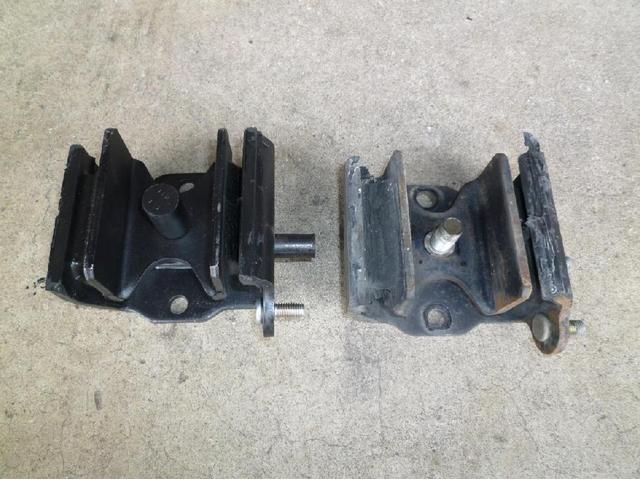 エンジン振動大 修理 石川県金沢市より