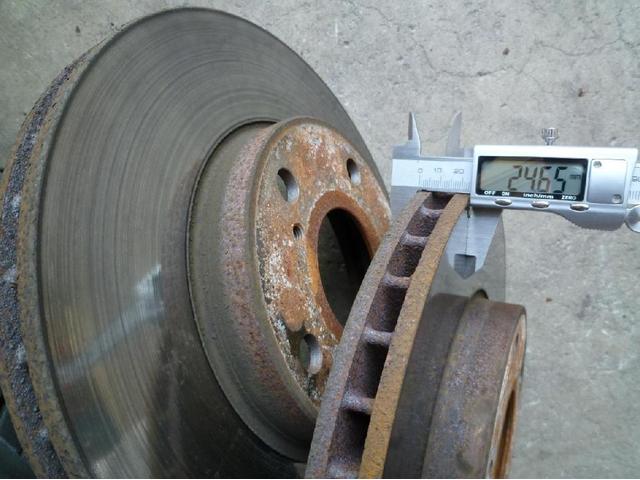 ブレーキローター研磨 石川県金沢市より