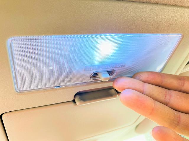 車内灯のＬＥＤ交換や・・・