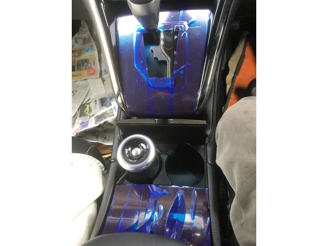 トヨタ ハリアー専用