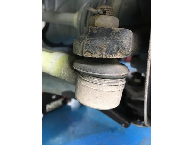 スズキ　アルトワークス　車検整備　　エンジンオイル　ブレ－キオイル　エアコンコンプブ－スト　交換　整備　修理　整備工場　修理工場　車検　点検　任意保険　茨城　龍ヶ崎　取手　牛久　つくば　つくばみらい　守谷　稲敷　ＮＵＴＥＣ