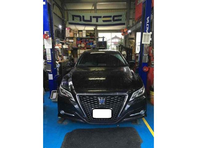 トヨタ　クラウンハイブリッド　法定点検エンジンオイル＆エレメント　ＮＵＴＥＣ　ＺＺ１１　０Ｗ２０　交換　整備　修理　整備工場　修理工場　車検　点検　任意保険　茨城　龍ヶ崎　取手　牛久　つくば　つくばみらい　守谷　稲敷　