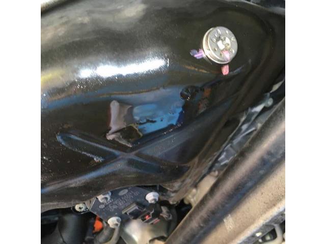 アウディ　Ｑ５　車検整備　エンジンオイル　ブレ－キオイル　交換　整備　修理　整備工場　修理工場　車検　点検　任意保険　茨城　龍ヶ崎　取手　牛久　つくば　つくば　ＮＵＴＥＣ