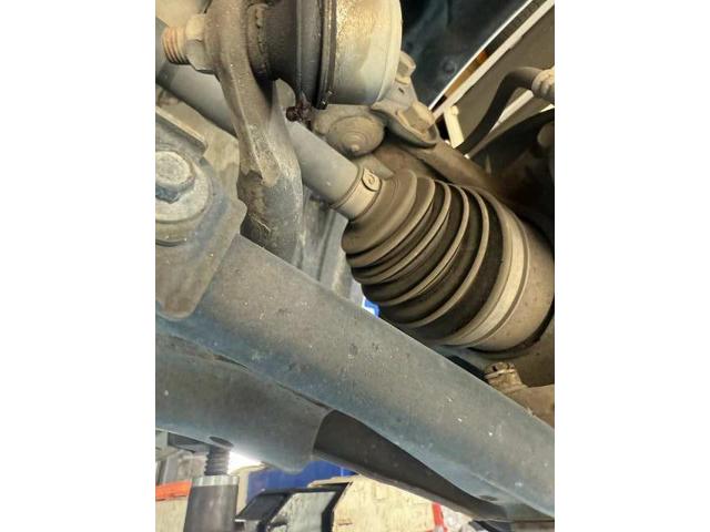 ホンダ　モビリオ　車検整備　エンジンオイル　ブレ－キオイル　ロアボ－ルジョイントブ－ツ　ブレ－キパット　エアコンフィルター　交換　整備　修理　整備工場　修理工場　車検　点検　任意保険　茨城　龍ヶ崎　取手　牛久　つくば　つくば　ＮＵＴＥＣ