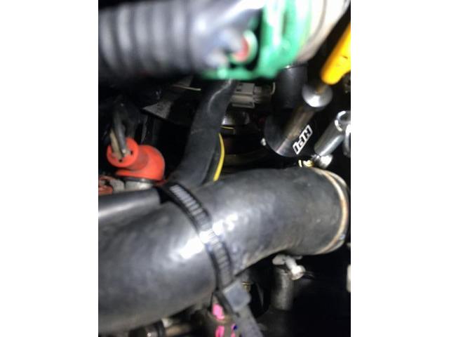 日産　スカイライン　エアコン　効かない　ガス不足　ＨＰＩ　エンジンオイルレベルゲ－ジ抜け止め　フロントドライブシャフトブーツ　アウタ－ジョイント　交換　整備　修理　車検　点検　任意保険　茨城　龍ヶ崎　取手　牛久　つくば　つくば　ＮＵＴＥＣ