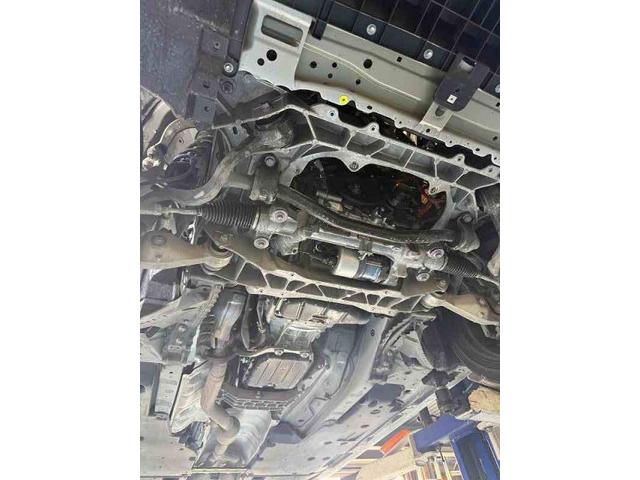 トヨタ　クラウンハイブリッド　法定点検　エンジンオイル＆エレメント　　交換　整備　修理　車検　点検　任意保険　茨城　龍ヶ崎　取手　牛久　つくば　つくば　ＮＵＴＥＣ