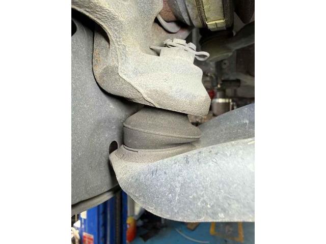 トヨタ カローラフィールダー 車検整備 エンジンオイル&エレメント マフラ-音 うるさい リヤハブベアリング うなり音 交換 整備 修理 車検 点検 任意保険 茨城 龍ヶ崎 取手 牛久 つくば つくば NUTEC