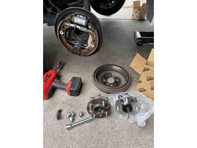 トヨタ カローラフィールダー 車検整備 エンジンオイル&エレメント マフラ-音 うるさい リヤハブベアリング うなり音 交換 整備 修理 車検 点検 任意保険 茨城 龍ヶ崎 取手 牛久 つくば つくば NUTEC