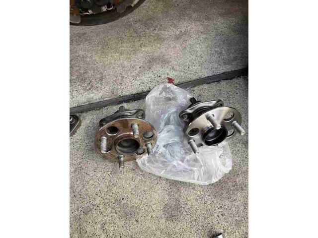 トヨタ カローラフィールダー 車検整備 エンジンオイル&エレメント マフラ-音 うるさい リヤハブベアリング うなり音 交換 整備 修理 車検 点検 任意保険 茨城 龍ヶ崎 取手 牛久 つくば つくば NUTEC