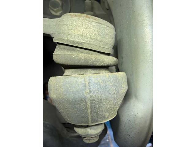 ダイハツ ハイゼットデッキバン 車検整備 エンジンオイル NUTEC ZZ01 ロアボ-ルジョイントブ-ツ エアコンフィルタ- 交換 整備 修理 車検 点検 任意保険 茨城 龍ヶ崎 取手 牛久 つくば つくば NUT整備