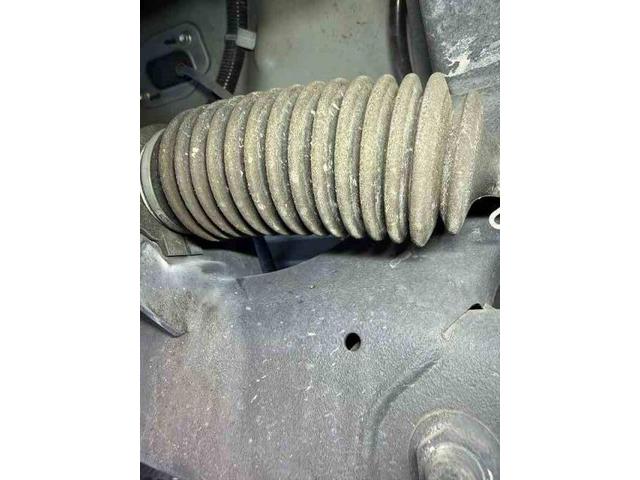 ダイハツ ハイゼットデッキバン 車検整備 エンジンオイル NUTEC ZZ01 ロアボ-ルジョイントブ-ツ エアコンフィルタ- 交換 整備 修理 車検 点検 任意保険 茨城 龍ヶ崎 取手 牛久 つくば つくば NUT整備