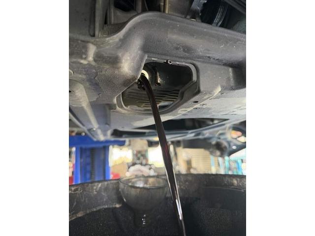 ダイハツ ハイゼットデッキバン 車検整備 エンジンオイル NUTEC ZZ01 ロアボ-ルジョイントブ-ツ エアコンフィルタ- 交換 整備 修理 車検 点検 任意保険 茨城 龍ヶ崎 取手 牛久 つくば つくば NUT整備