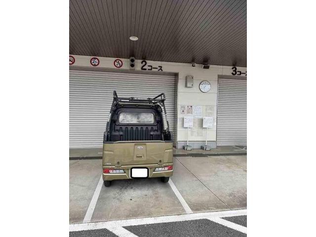 ダイハツ ハイゼットデッキバン 車検整備 エンジンオイル NUTEC ZZ01 ロアボ-ルジョイントブ-ツ エアコンフィルタ- 交換 整備 修理 車検 点検 任意保険 茨城 龍ヶ崎 取手 牛久 つくば つくば NUT整備