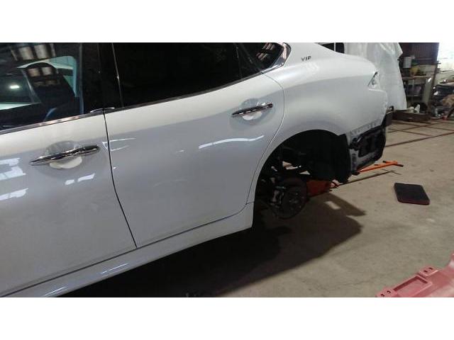 日産 フーガ キズ・へこみ直し 左リヤドア リヤクォ-タ- リヤバンパ- 中古部品 交換 整備 修理 車検 点検 任意保険 茨城 龍ヶ崎 取手 牛久 つくば つくば NUTEC