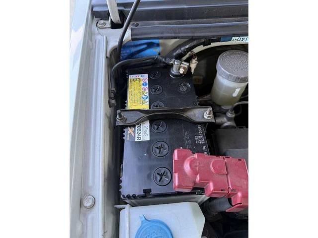 スズキ　ジムニー　足回りオイル漏れ修理　フロントアクスルシャフトオイルシール　キングピンベアリング　　バッテリ－　交換　整備　修理　車検　点検　任意保険　茨城　龍ヶ崎　取手　牛久　つくば　つくば　ＮＵＴＥＣ