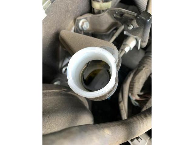 スバル　ＢＲＺ　車検整備　ブレ－キ＆クラッチオイル　ナンバ－灯バルブ　交換　整備　修理　車検　点検　任意保険　茨城　龍ヶ崎　取手　牛久　つくば　つくば　ＮＵＴＥＣ