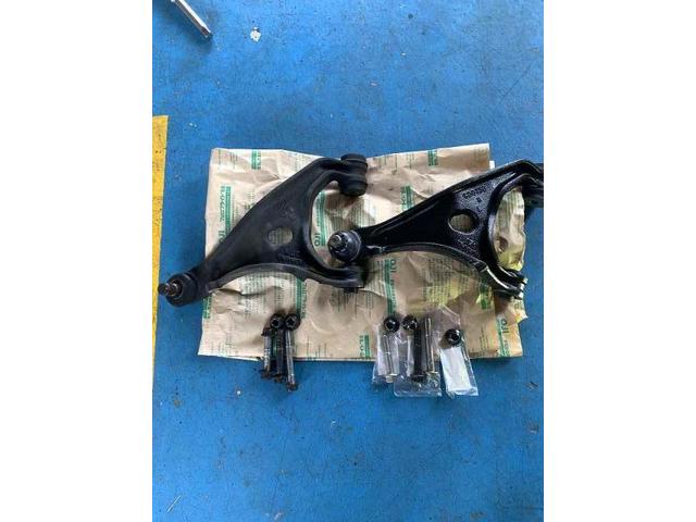 スバル　インプレッサ　リヤ足回り　キコキコ音　リヤアッパ－ア－ム交換　整備　修理　車検　点検　任意保険　茨城　龍ヶ崎　取手　牛久　つくば　つくば　ＮＵＴＥＣ