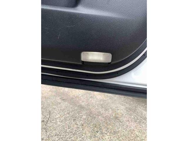 トヨタ　クラウンハイブリッド　お持込　カ－テシ－ランプ　取付　交換　整備　修理　車検　点検　任意保険　茨城　龍ヶ崎　取手　牛久　つくば　つくば　ＮＵＴＥＣ