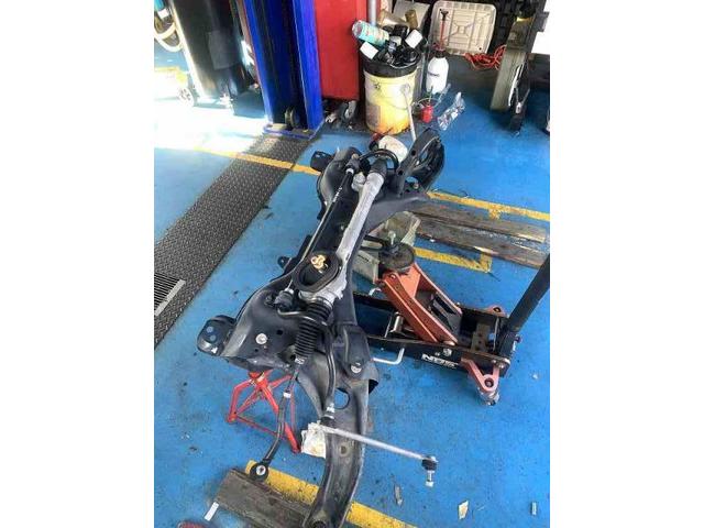 日産　ノート　サスペンション 足回り損傷　縁石　乗り上げ　走行不能　交換　整備　修理　車検　点検　任意保険　茨城　龍ヶ崎　取手　牛久　つくば　つくば　ＮＵＴＥＣ