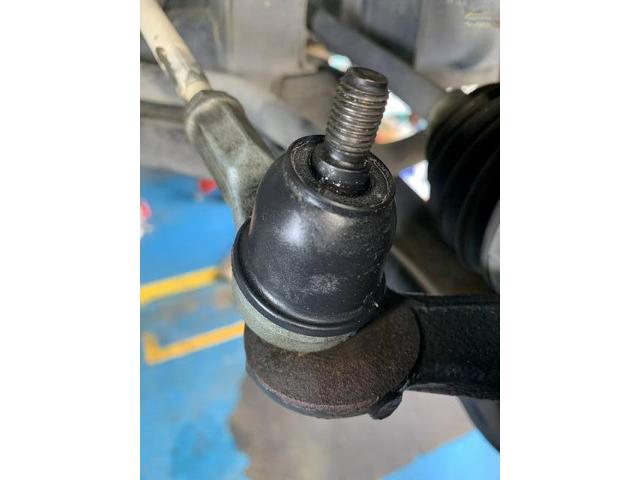 ダイハツ　ムーヴ　タイロットエンドブ－ツ　切れ　左右交換　　整備　修理　車検　点検　任意保険　茨城　龍ヶ崎　取手　牛久　つくば　つくば　ＮＵＴＥＣ