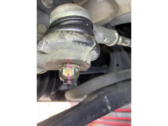 ダイハツ　ムーヴ　タイロットエンドブ－ツ　切れ　左右交換　　整備　修理　車検　点検　任意保険　茨城　龍ヶ崎　取手　牛久　つくば　つくば　ＮＵＴＥＣ