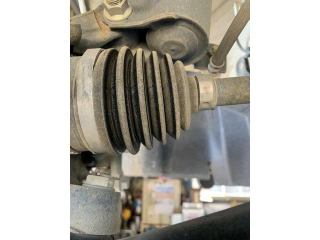 スズキ　キャリイトラック　車検　ワイパ－　エアエレメント　バッテリ－　エアコンフィルタ－　デフオイル　トランスファ－オイル交換　整備　修理　車検　点検　任意保険　茨城　龍ヶ崎　取手　牛久　つくば　つくば　ＮＵＴＥＣ