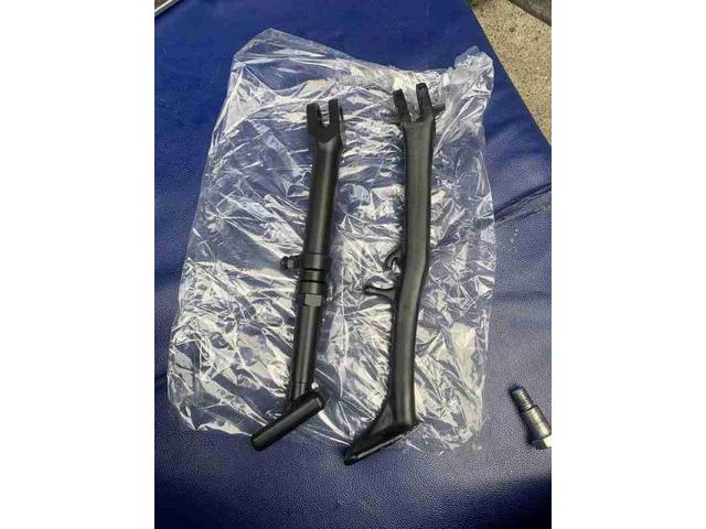 カワサキ　ゼファ－７５０　エンジンオイル＆エレメント　ＮＵＴＥＣ　ＮＣ５０　１０Ｗ５０　ショ－トサイドスタンド取付　フロントキャリパ－引きずり　交換　　整備　修理　車検　点検　任意保険　茨城　龍ヶ崎　取手　牛久　つくば　つくば　ＮＵＴＥＣ