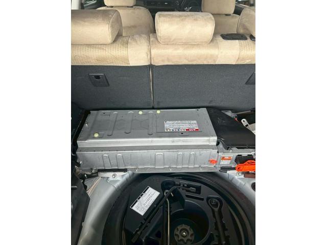 レクサス ＣＴ エンジンチェックランプ修理 ハイブリッドバッテリー交換  中古車販売 車検 整備 鈑金 塗装 事故修理 キズヘコミ カスタム デントリペア 水戸 ひたちなか 茨城町 小美玉 笠間 大洗 石岡 那珂 城里町 東海村 鉾田 鹿嶋