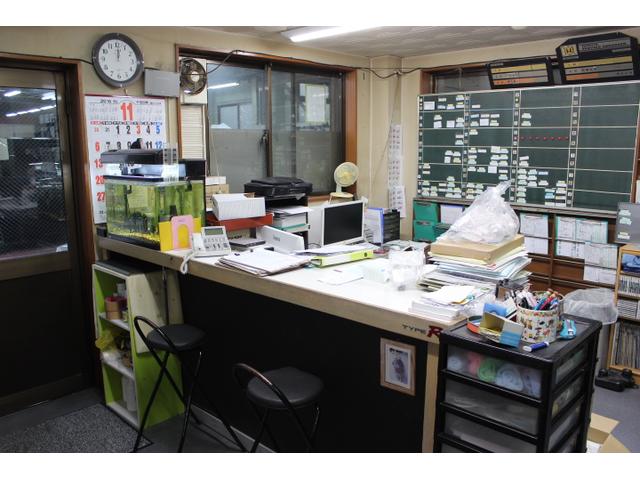 株式会社 アルスオートボデー 東京都東久留米市の自動車の整備 修理工場 グーネットピット