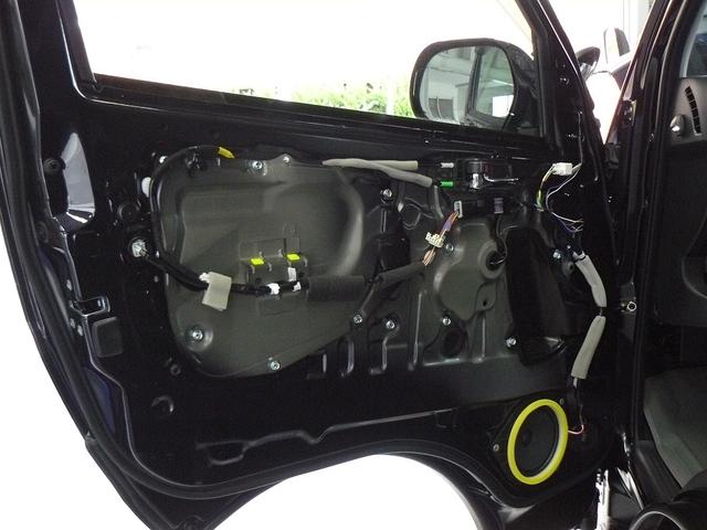 トヨタ　ハイエース　200系　TOM`S LED ウィンカー　ドアミラー取付