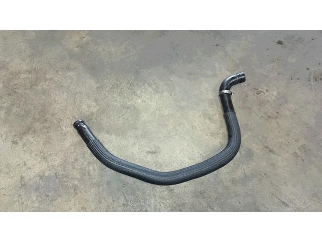 松本市よりBMWパワステオイル漏れ修理