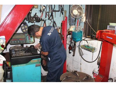 ホイールバランサー完備！