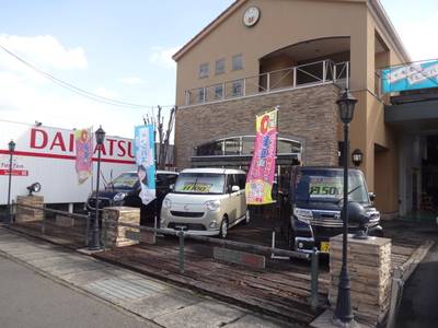 ダイハツの話題の新車も展示しています！