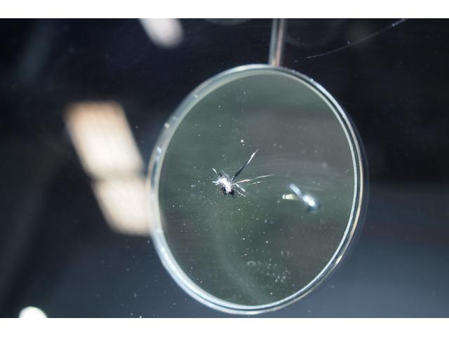 小牧市からカローラスポーツのガラスのヒビなおりませんか？ガラスリペア作業実績１５年　ヒビ　飛び石、ガラスリペア、ガラス交換対応　損害保険対応　北名古屋市　清須市　一宮市　稲沢市　小牧市　江南市　稲沢市　犬山市　岩倉市
