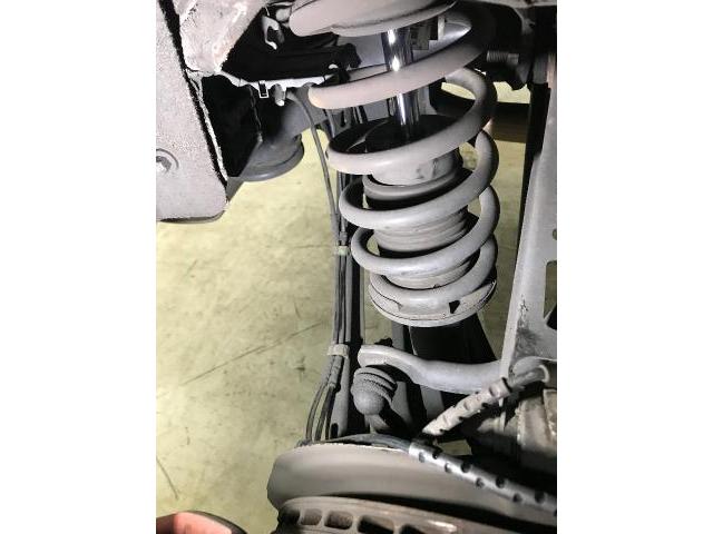 BMW X3 ブレーキパッド交換