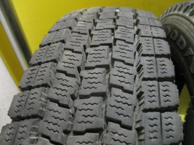 グッドイヤーアイスナビ カーゴ バン用 スタッドレス １５５／８０Ｒ１４ＬＴ